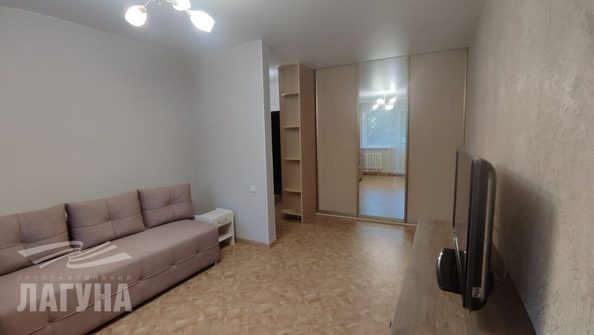 
  Сдается 1-комн. квартира, 40 м², Набережная Озера ул, д. 26
. Фото 6.