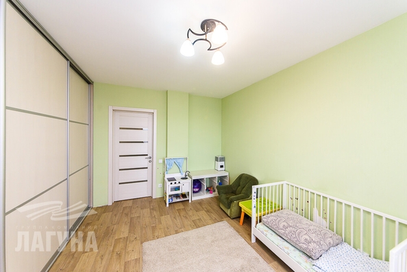 
  Продается 4-комн. квартира, 94.8 м², Андрея Крячкова ул, д. 3
. Фото 3.