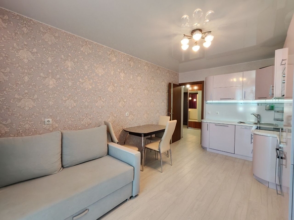 
  Сдается 1-комн. квартира, 50.4 м², Елизаровых ул
. Фото 8.