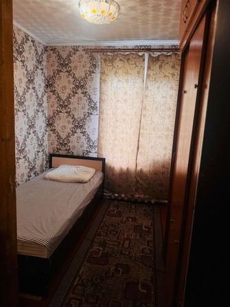 
  Продается 3-комн. квартира, 48.7 м², Хомутского ул, д. 70
. Фото 1.