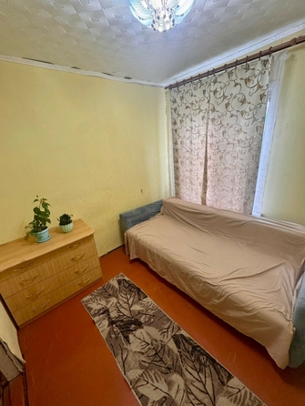 
  Продается 3-комн. квартира, 48.7 м², Хомутского ул, д. 70
. Фото 2.