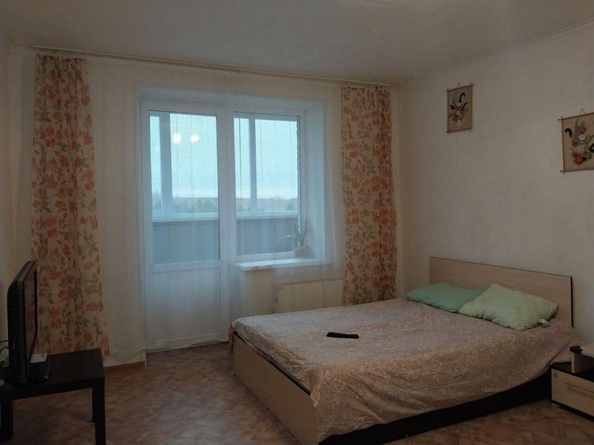 
  Сдается 1-комн. квартира, 36 м², Ивана Черных ул, д. 125
. Фото 5.