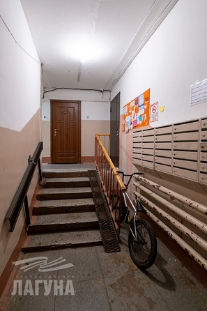
  Продается 2-комн. квартира, 48.8 м², Ференца Мюнниха ул, д. 11
. Фото 1.