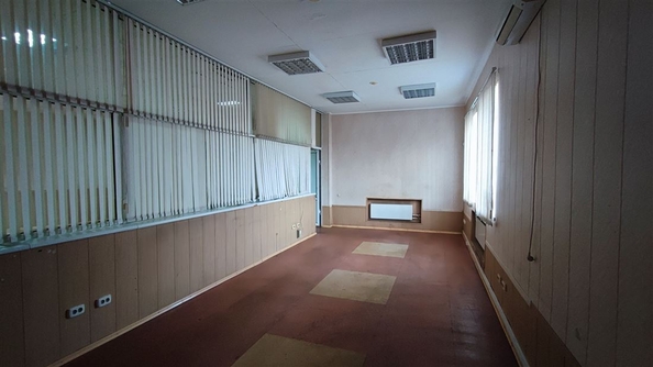 
  Сдается универсальное помещение, 157.6 м², Энергетическая ул
. Фото 16.