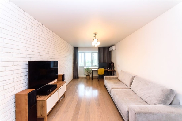 
  Продается 2-комн. квартира, 66.9 м², Сибирская ул
. Фото 12.