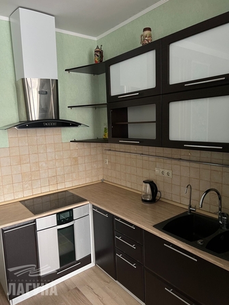 
  Сдается 1-комн. квартира, 47 м², Карташова ул, д. 3
. Фото 13.