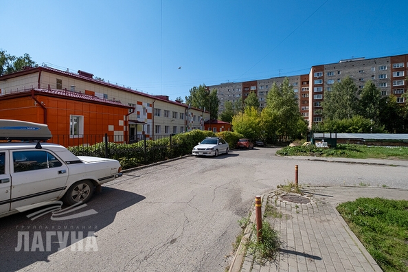 
  Продается 1-комн. квартира, 35 м², Сибирская ул, д. 83
. Фото 11.