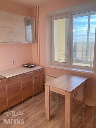 
  Сдается 1-комн. квартира, 34.7 м², Титова ул, д. 4
. Фото 2.