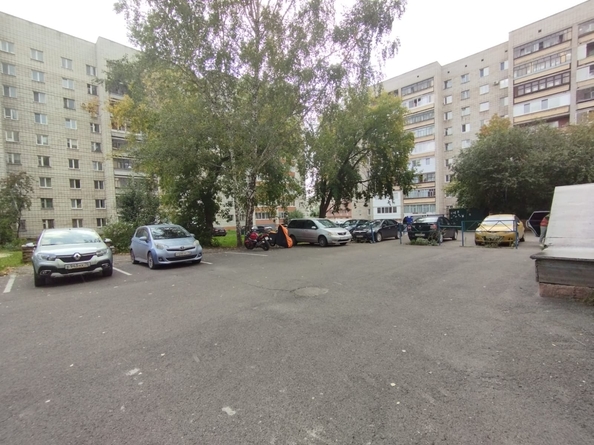 
  Продается 3-комн. квартира, 61.3 м², Суворова ул, д. 10
. Фото 20.