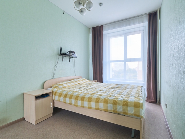 
  Продается 2-комн. квартира, 63.8 м², Челюскинцев ул, д. 2
. Фото 5.