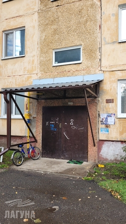 
  Продается 2-комн. квартира, 46.3 м², Артема ул, д. 19
. Фото 2.