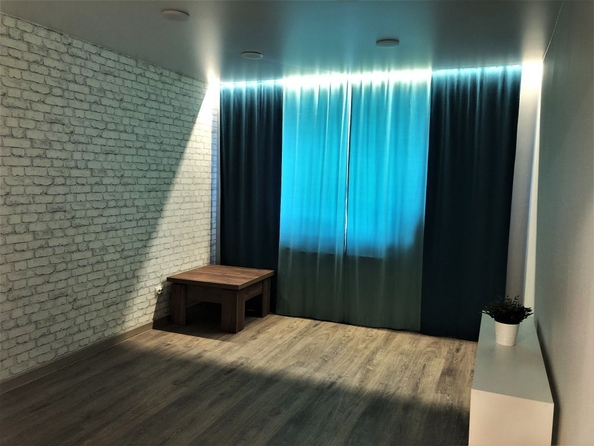 
  Продается 1-комн. квартира, 32 м², Кедровая ул, д. 34
. Фото 4.