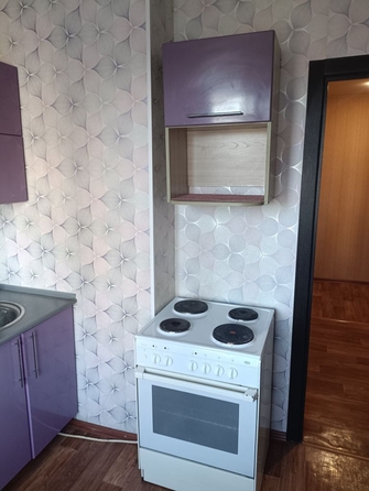 
  Продается 1-комн. квартира, 37 м², Обручева ул, д. 14
. Фото 3.