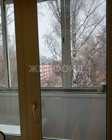 
  Продается 1-комн. квартира, 29 м², Енисейская ул, д. 27
. Фото 7.