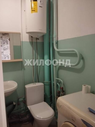 
  Продается 1-комн. квартира, 35 м², Овражный пер, д. 17
. Фото 5.