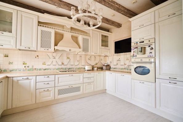 
  Продается 1-комн. квартира, 51.5 м², Карла Маркса ул, д. 3
. Фото 5.