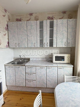 
  Продается 1-комн. квартира, 36.2 м², Сибирская ул, д. 104
. Фото 2.