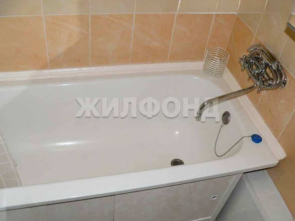 
  Продается 1-комн. квартира, 28.3 м², Щорса ул, д. 1
. Фото 9.