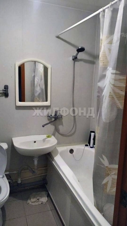 
  Продается 1-комн. квартира, 35.1 м², Дальне-Ключевская ул, д. 16б
. Фото 8.