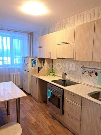 
  Продается 2-комн. квартира, 52 м², Нижний пер, д. 45
. Фото 1.