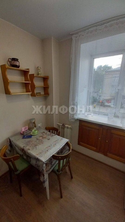
  Продается 2-комн. квартира, 42 м², Совпартшкольный пер, д. 10
. Фото 8.