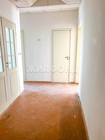 
  Продается 2-комн. квартира, 56 м², Учебная ул, д. 42
. Фото 2.