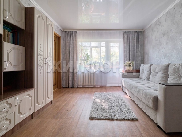 
  Продается 2-комн. квартира, 37.2 м², Карла Ильмера ул, д. 1
. Фото 3.