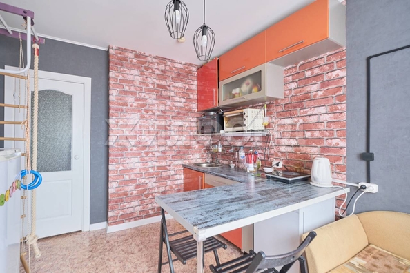 
  Продается 1-комн. квартира, 42.3 м², Герасименко ул, д. 3/16
. Фото 2.