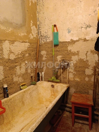 
  Продается 2-комн. квартира, 37.9 м², Иркутский тракт, д. 104
. Фото 2.