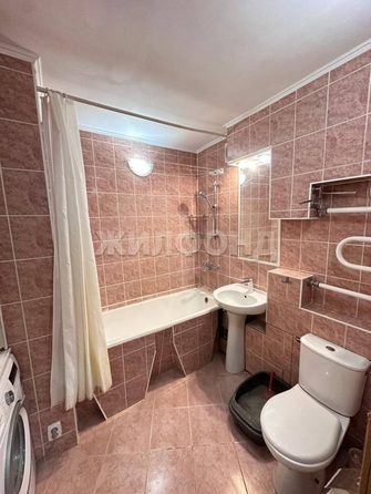 
  Продается 3-комн. квартира, 61.5 м², Иркутский тракт, д. 98
. Фото 7.