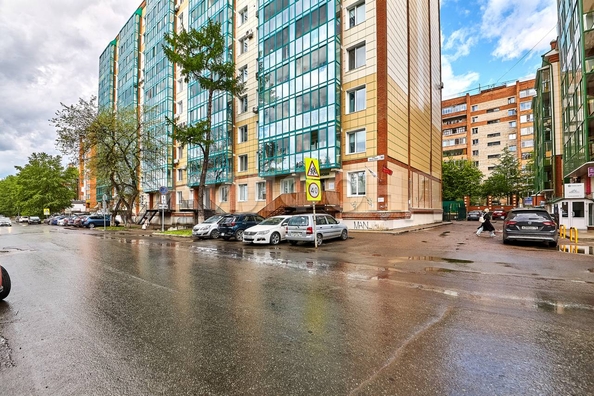 
  Продается 3-комн. квартира, 96.4 м², Советская ул, д. 90
. Фото 18.
