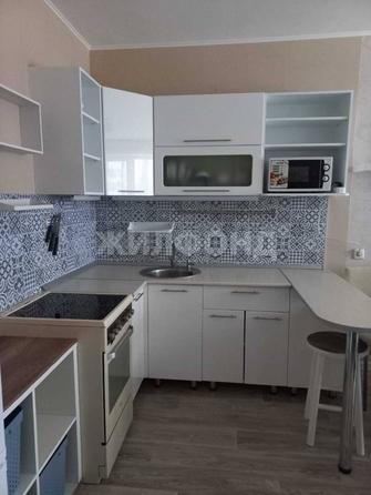 
  Продается 3-комн. квартира, 59.6 м², Нефтяная ул, д. 13
. Фото 5.