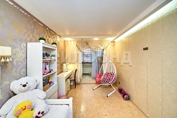 
  Продается 3-комн. квартира, 86 м², Гоголя ул, д. 15
. Фото 9.