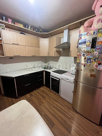 
  Продается 3-комн. квартира, 74 м², Солнечная ул, д. 21
. Фото 2.