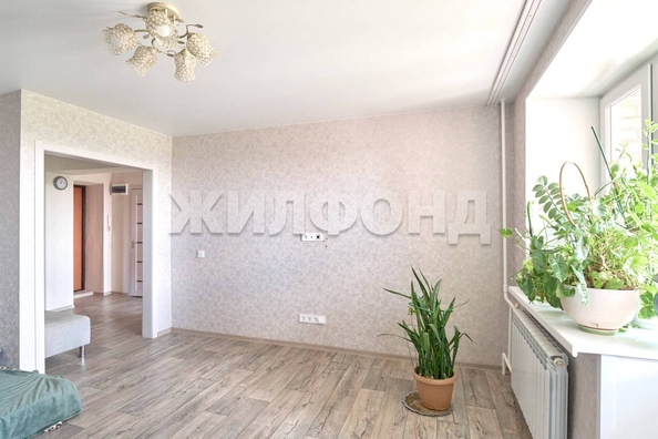 
  Продается 3-комн. квартира, 70.3 м², Клюева ул, д. 3
. Фото 4.