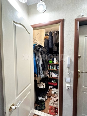 
  Продается 3-комн. квартира, 66 м², Иркутский тракт, д. 53
. Фото 2.