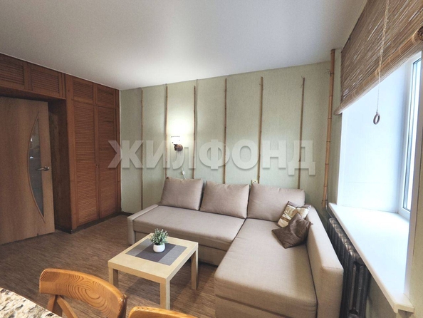 
  Продается 3-комн. квартира, 50.9 м², Красный пер, д. 4
. Фото 4.