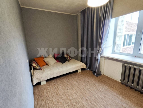 
  Продается 3-комн. квартира, 50.9 м², Красный пер, д. 4
. Фото 9.