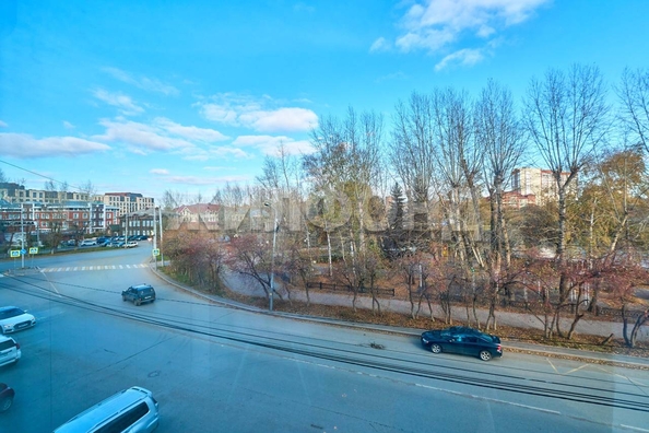 
  Продается 3-комн. квартира, 100 м², Пушкина ул, д. 22
. Фото 9.