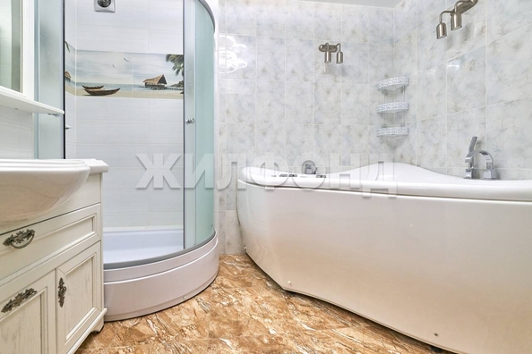 
  Продается 3-комн. квартира, 100 м², Пушкина ул, д. 22
. Фото 17.