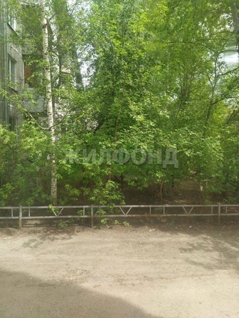 
  Продается 3-комн. квартира, 61 м², Алтайская ул, д. 122
. Фото 16.