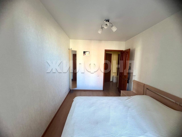 
  Продается 3-комн. квартира, 76.7 м², Ленина пр-кт, д. 180
. Фото 8.