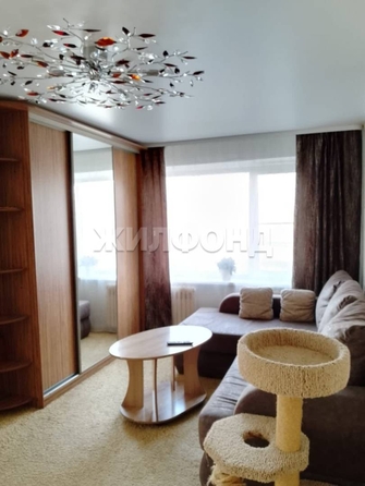 
  Продается 4-комн. квартира, 70.4 м², Сибирская ул, д. 102/3
. Фото 1.