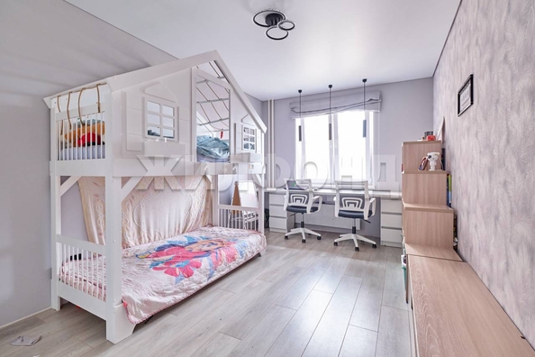 
  Продается 4-комн. квартира, 85 м², ЖК Южные Ворота, Титова дом 12
. Фото 12.