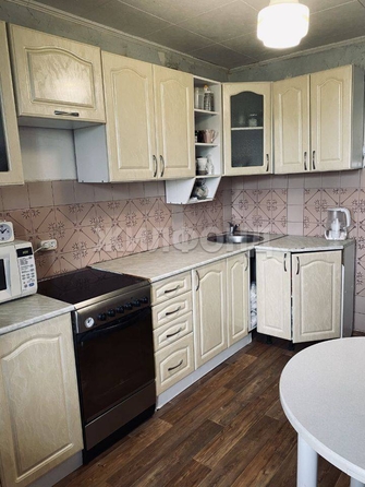 
  Продается 4-комн. квартира, 72 м², Мокрушина ул, д. 24
. Фото 3.