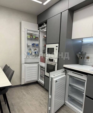 
  Продается 3-комн. квартира, 111 м², Спортивный пер, д. 7
. Фото 7.