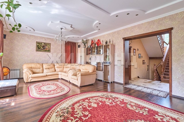 
  Продается дом, 330 м², Томск
. Фото 7.