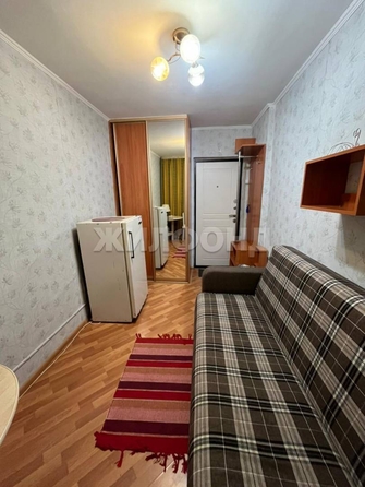 
  Продается комната, 6 м², Енисейская ул, д. 21
. Фото 2.