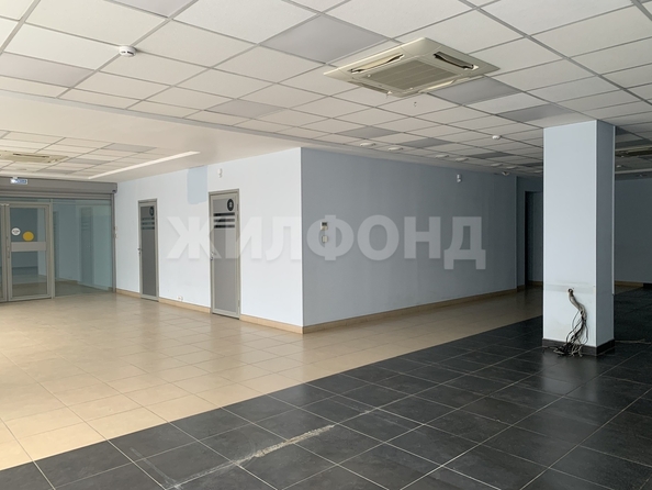 
  Продается универсальное помещение, 330 м², Иркутский тракт
. Фото 6.