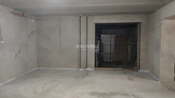 
  Продается универсальное помещение, 239 м², Розы Люксембург ул
. Фото 7.